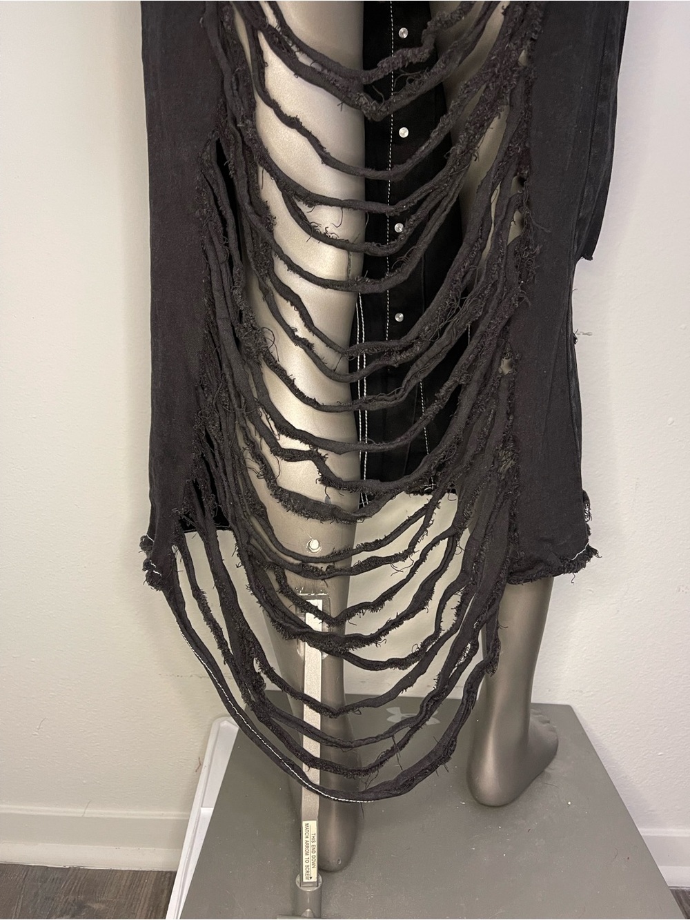 Ashley Stewart Jeans Duster Vest 14/16 Black Distressed Denim Button Down - Picture 11 of 13